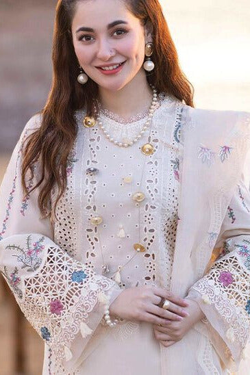 QALAMKAR Cutwork Embroidered Lawn 3piece Suit
